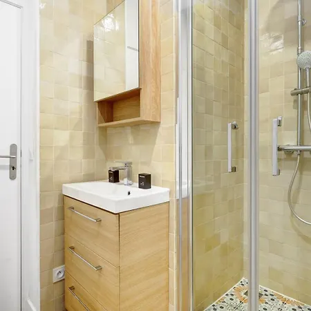245 Suite Mercedes - Superb Apartment In Paris Exterior photo