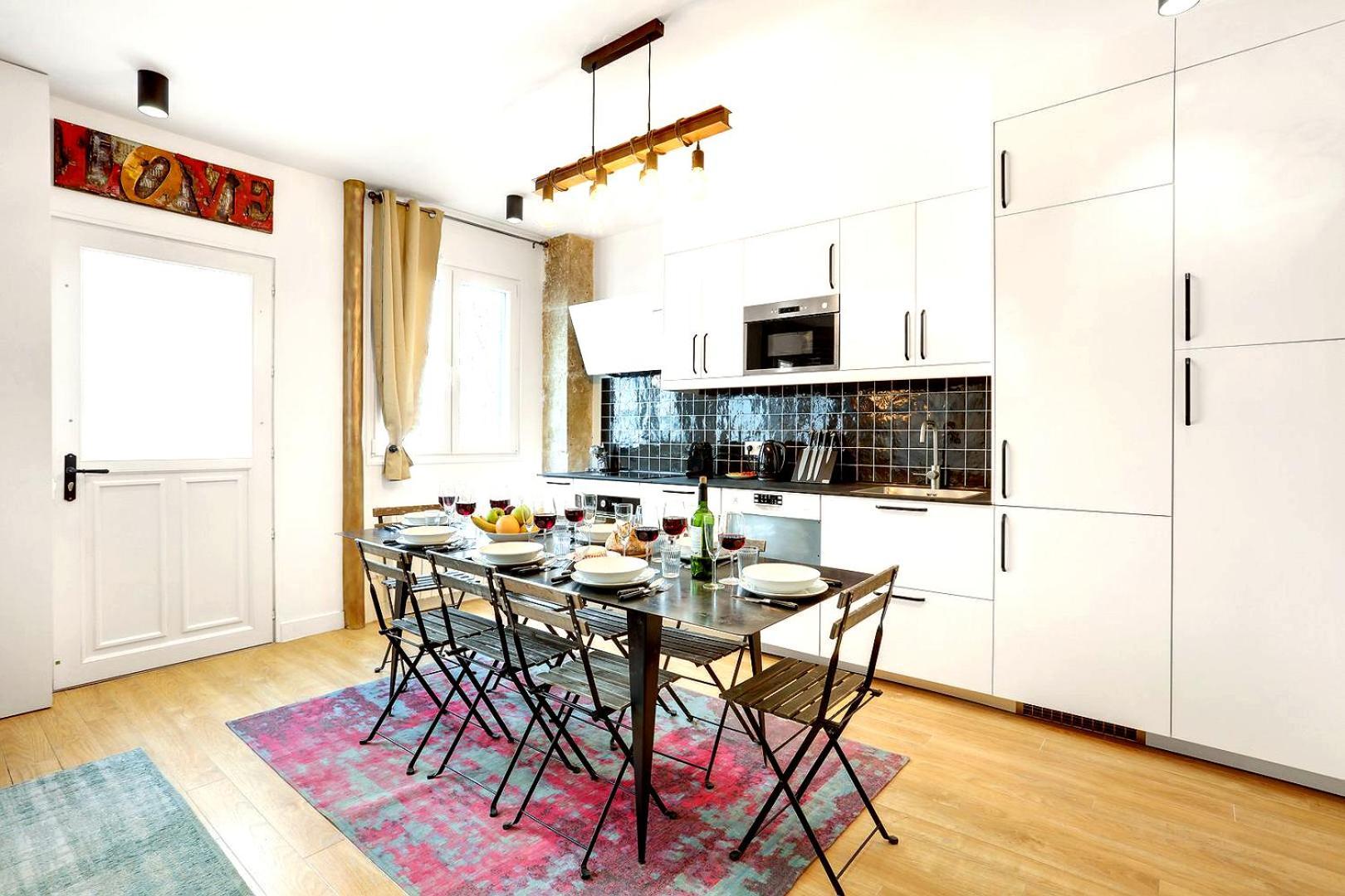 245 Mercedes - Superb In Appartement *